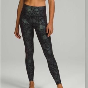 Lululemon - Wunder Train High-Rise Tight